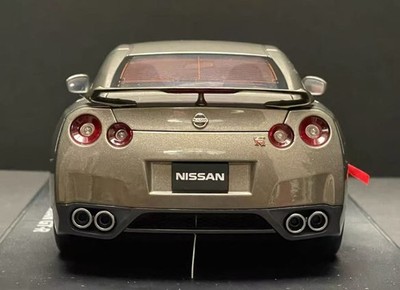 SUPER RARE* Autoart 1/18 Nissan GT-R R35 Titanium Gray JDM