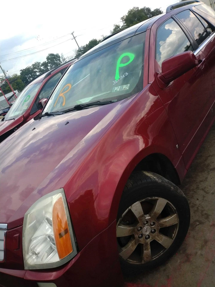 2007 Cadillac SRX Left Door Mirror Assembly Red OEM 59337 188K Miles Foto 3 de 4