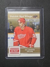 2025-26 UD Detroit Red Wings Centennial Gold 74/100 Stu Grimson #22