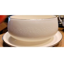 Noritake Mont Blanc Gravy Boat Underplate 7527 Ivory China Silver Trim Floral