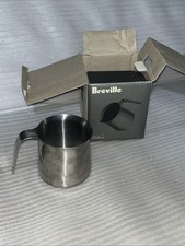 Jarra de café espresso Breville de acero inoxidable 22 oz con espuma de leche al vapor
