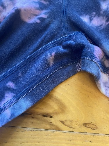 Lululemon leggings size 6 Tie Dye Align high rise Full Length Purple Blue - Picture 9 of 9