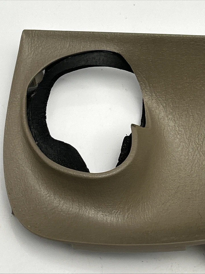 Bisel de palanca interior puerta trasera izquierda Buick Park Avenue 1998 OEM 25632065 tostado Foto 2 de 4