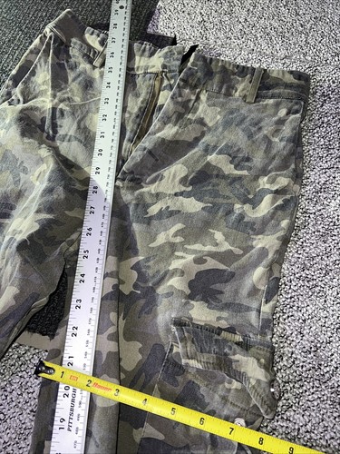 Camo Pants Women’s Size Small camouflage pants, cargo pockets Ellie White - Picture 2 of 5