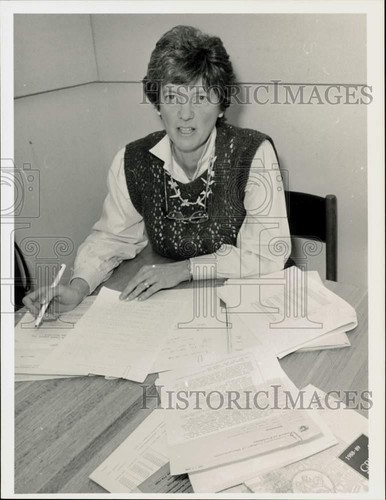 1989 Press Photo Margaret M. Craig, Greenfield Community College, Massachusetts - Picture 1 of 2