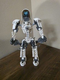 LEGO BIONICLE Toa Nuju (8606) 100% Complete And Original