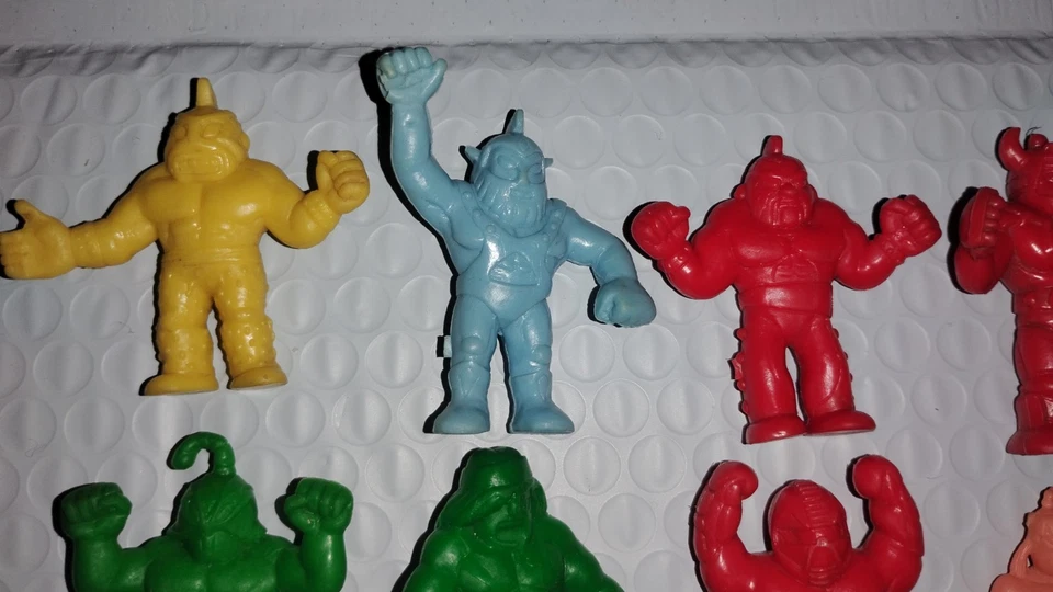 De colección 1980 M.U.S.C.L.E Muscle Men Y Figuras Selectas - Raro Lote de 17 Foto 3 de 4