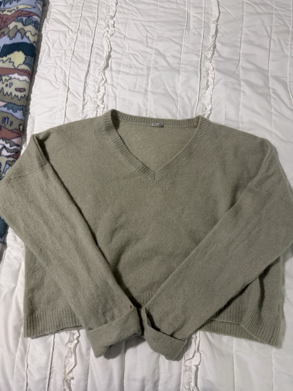 m.o.l. knits Women’s Cashmere Silk V-Neck Long Sleeve Green Pullover, Ribbed