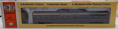 Con-Cor 0001-01000D-2 HO Santa Fe 72' Diner Car Kit