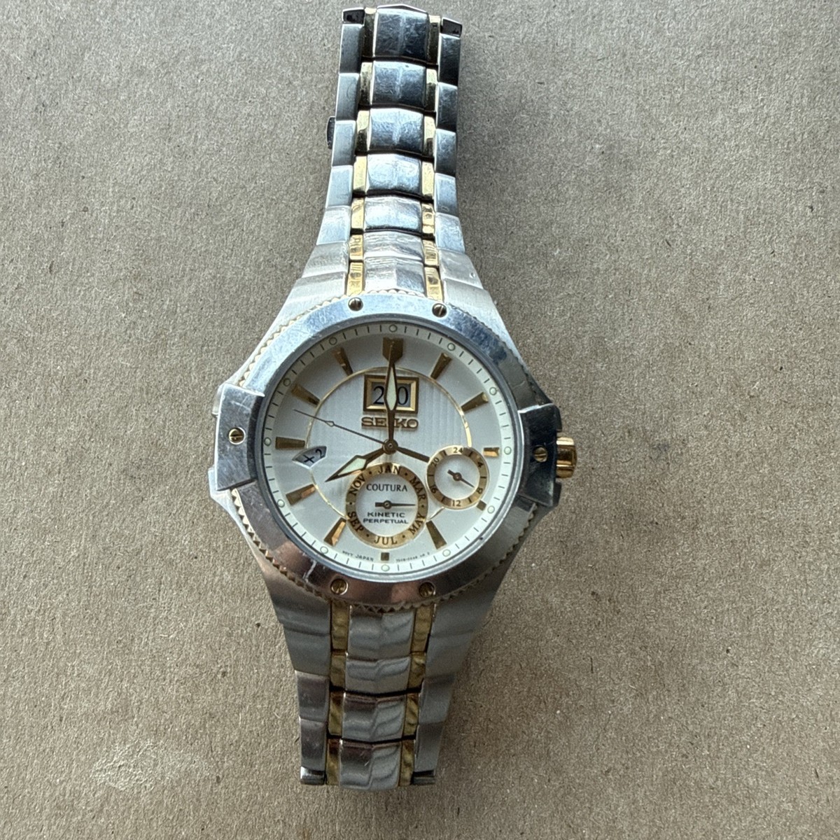 Seiko Coutura Kinetic Perpetual 7D48 White Two Tone Sapphire | New Capacitor