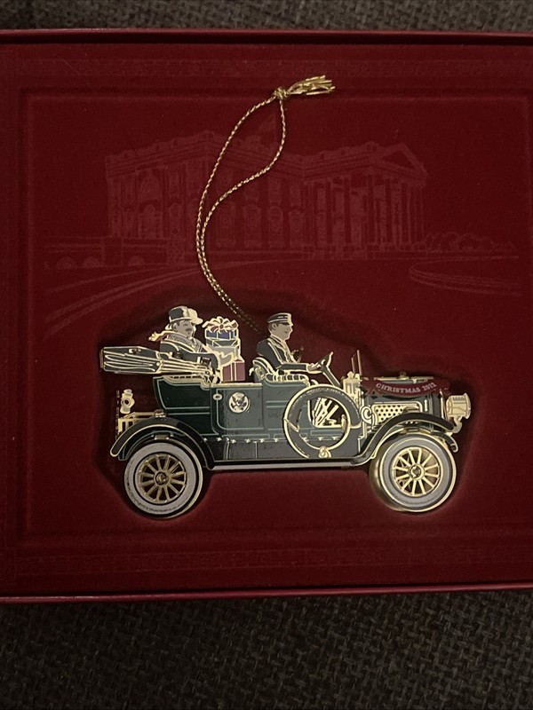 The White House Historical Association Ornament 2012 Taft Car Box H2