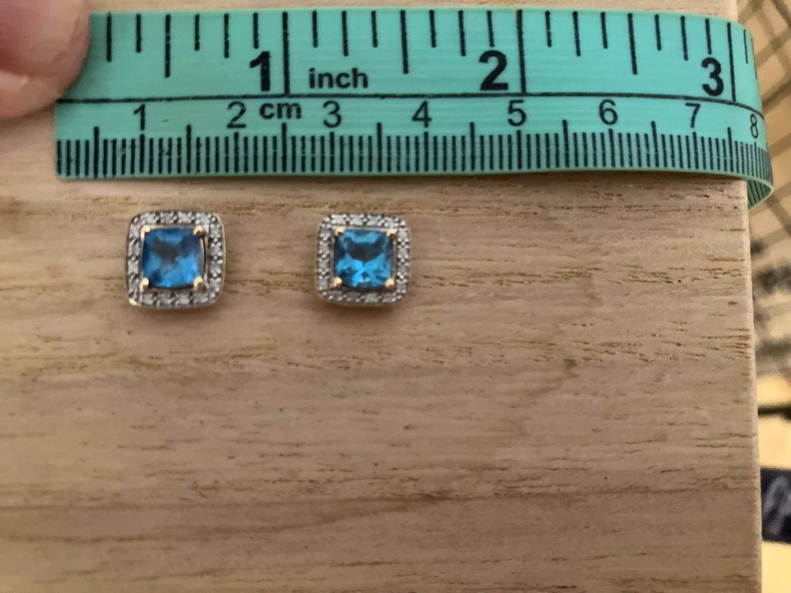 Picture 4 of 5