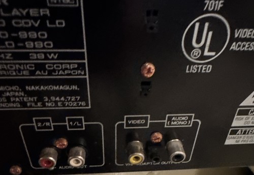 Pioneer CLD-990 LaserDisc Player mit Aladdin & The Hunt For Red October Stereo - Bild 17 von 18