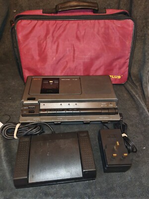 Vintage Sanyo TRC-8080 Memo-Scriber Compact-Cassette With Case (24)