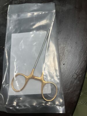 vital crile-wood needle holder CH2422