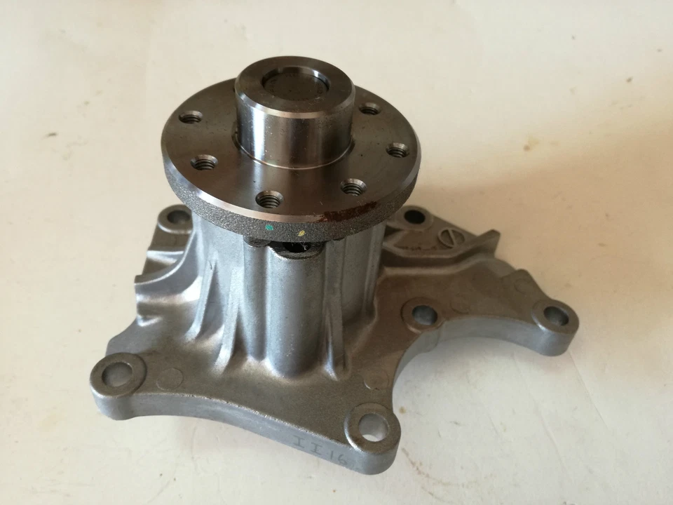 BOMBA DE AGUA ISUZU VAUXHALL OPEL GENUINA MONTEREY BRAVA CAMPO FRONTERA A 97105012 - Imagen 2 de 4