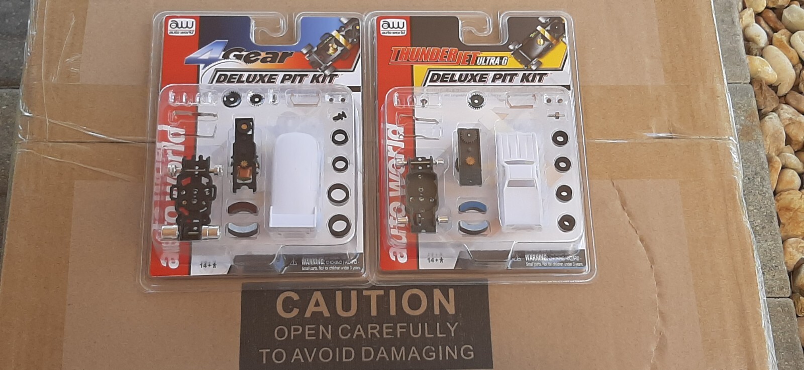 Both Autoworld El Camino Tjet & VW Bus 4 Gear Master Slot Car Build