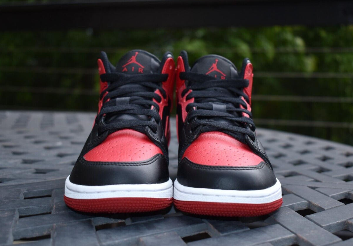 Nike Air Jordan 1 Mid GS 'Banned' 2020 554725-074 Youth Size