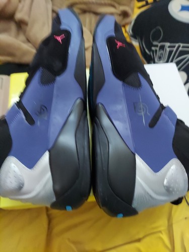 Jordan Zion - Picture 3 of 7
