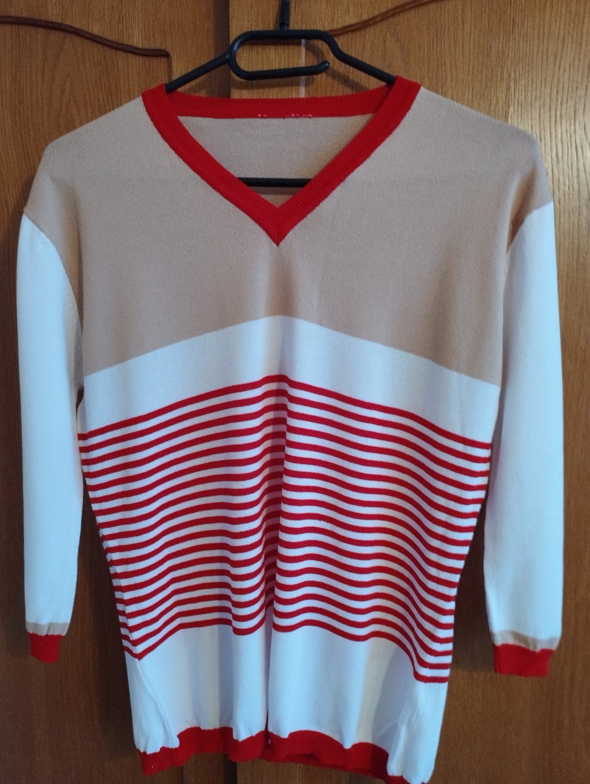 Jersey en M/L, blanco/rojo/beige, rayas, brazo 3/4, viscosa