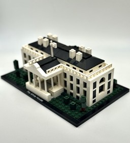 LEGO ARCHITECTURE: The White House (21006) - Original manual / no box