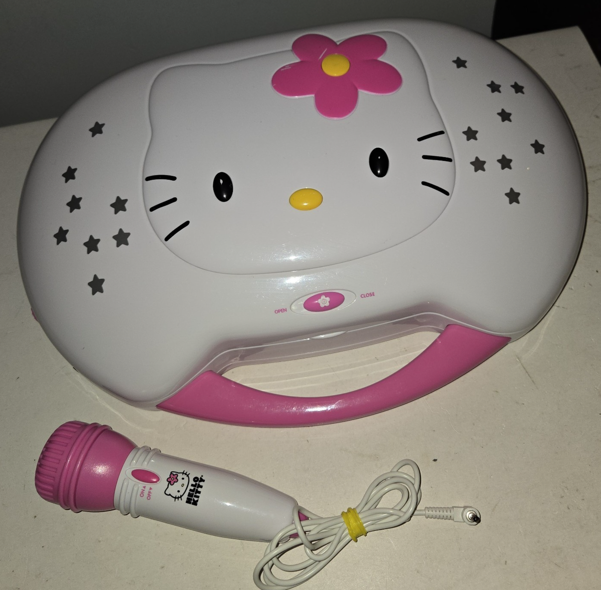 Hello Kitty KT2003B Karaoke System CD Player with 1 Microphone