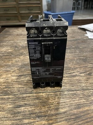 Siemens ED63S100A 3 Pole 600V 100A Molded Case Switch Breaker
