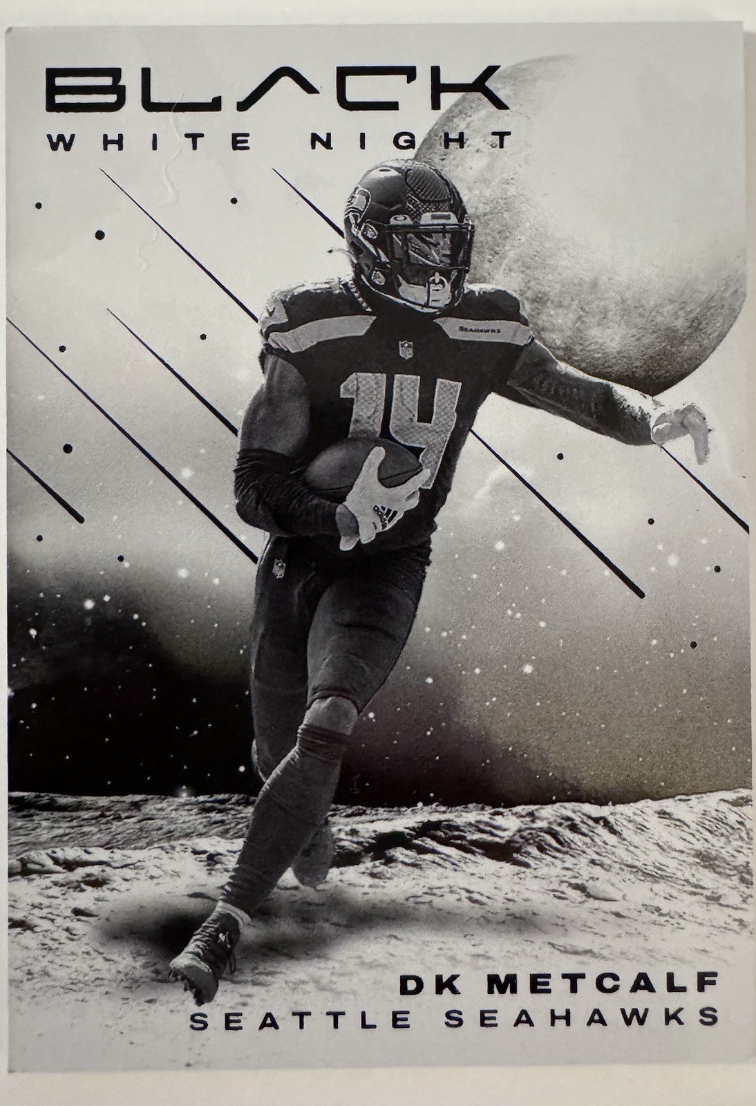 2023 Panini Black DK Metcalf White Night Case Hit 