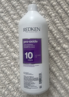 REDKEN PRO-OXIDE Cream Developer 10-Volume For Lightener and Hair Color 33.8 oz