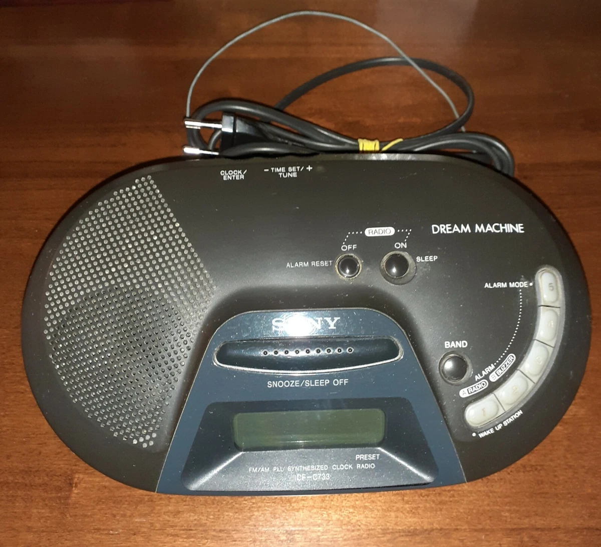 RADIO DESPERTADOR DIGITAL SONY