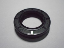 TC 32X52X10 DOUBLE LIPS METRIC OIL / DUST SEAL 32mm X 52mm X 10mm WITH SPRING