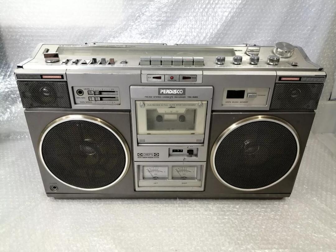 ラジオ・コンポ Hitachi TRK-8280 Amazon.co.jp: HITACHI 日立 TRK-8280 ステレオ・パディスコ8280
