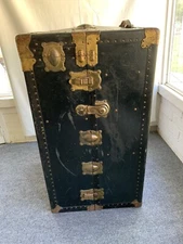 Antique 1920’s Steamer Trunk with keys and Belber Cord Hanger accessory