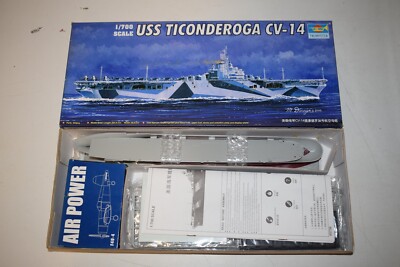 Trumpeter 05736 USS Ticonderoga CV-14 1:700 NEU mit OVP 