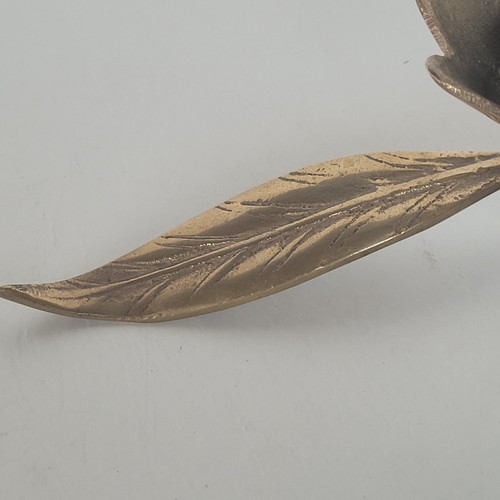 Vintage Mid Century Modern Brass Lily Flower Ashtray With 5 Removable Petals - Picture 20 of 24