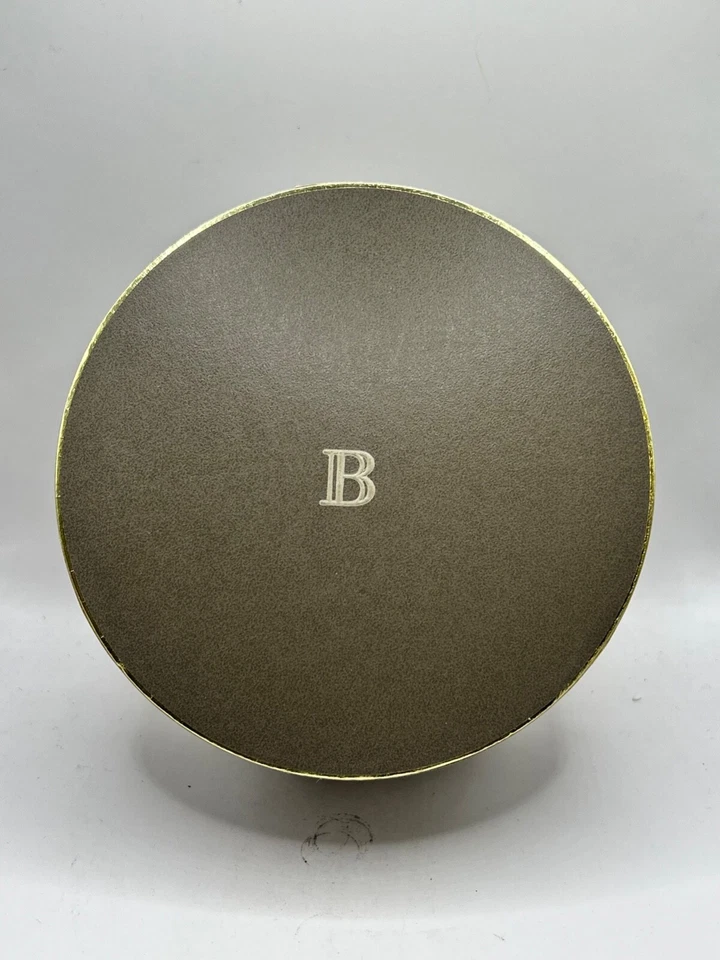 JOLIE MADAME DE BALMAIN 184,2 G POLVO DE COLECCIÓN Foto 2 de 4