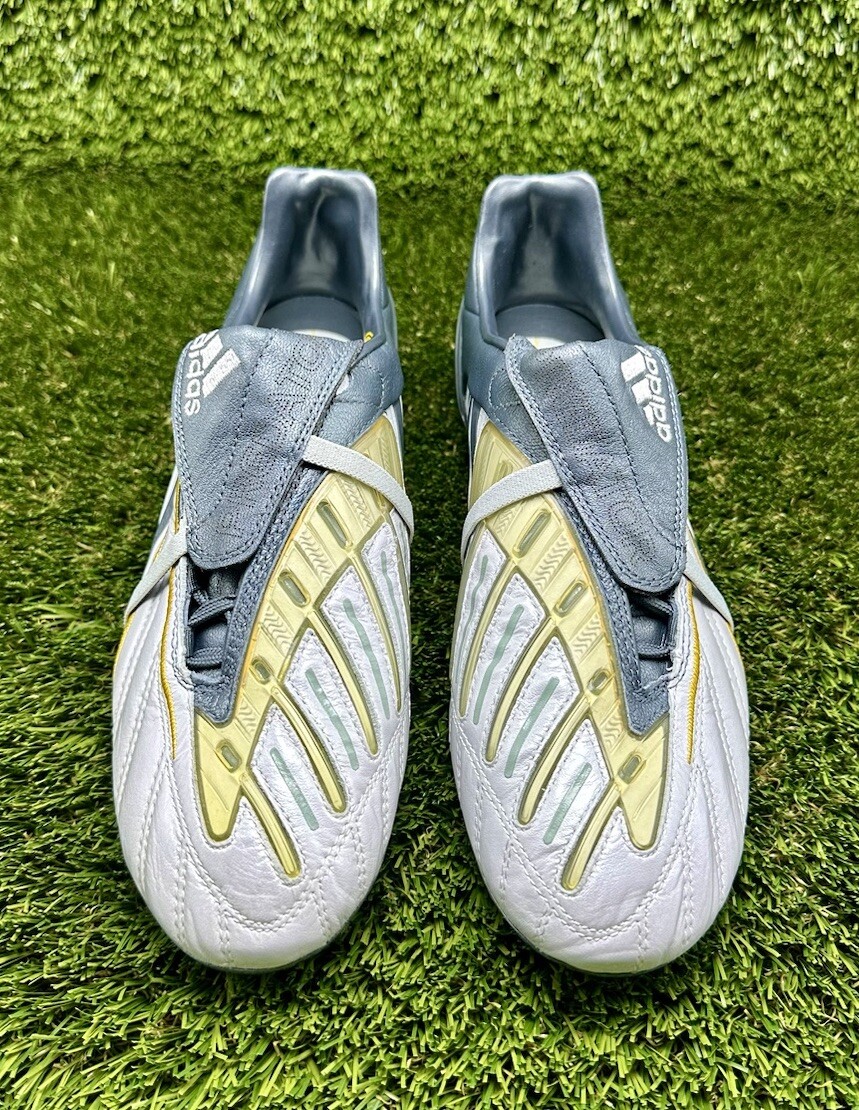 Adidas Predator PowerSwerve FREE GIFT (ref: 24 Elite Accuracy