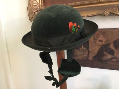 dark green derby hat