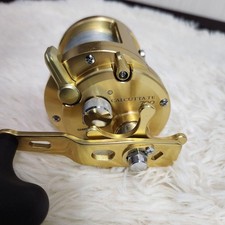 Preços baixos em Molinetes de pesca Shimano Calcutta 700 | eBay