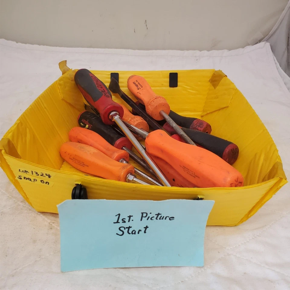 Lot of 11 Snap-on Screwdrivers Mixed Style LOT-1324 - Image 2 of 4