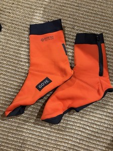 GORE WEAR SHIELD THERMO Infinium Overshoes - Fireball, Fits shoes 12 - 13.5