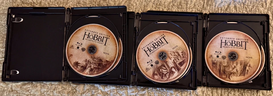 THE HOBBIT: THE MOTION PICTURE TRILOGY IN HARD BOX LIKE NEW 9 BLU-RAYS GORGEOUS - Image 2 of 4