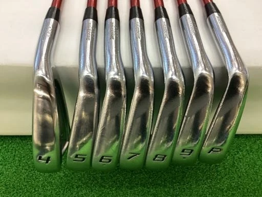 Juego de hierros Bridgestone J15DPF 2014 7 piezas 4-Pw Stiff Tour AD J15-11I DIESTRO Foto 2 de 4