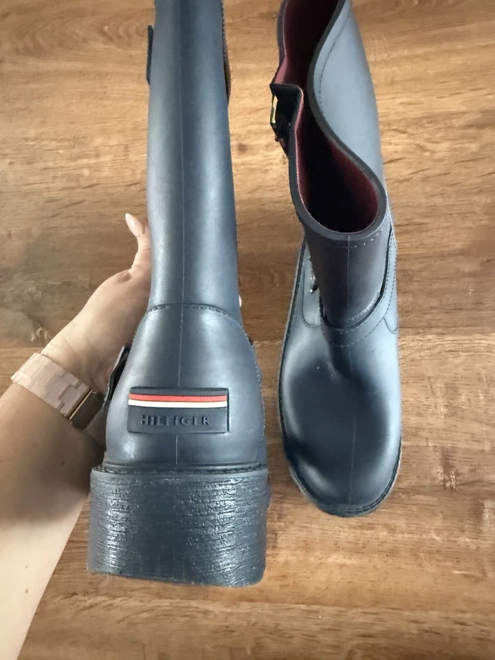 Tommy Hilfiger Huski Rain Feminino Azul Marinho Borracha Biqueira Fechada, Tamanho 9M - Imagem 3 de 4