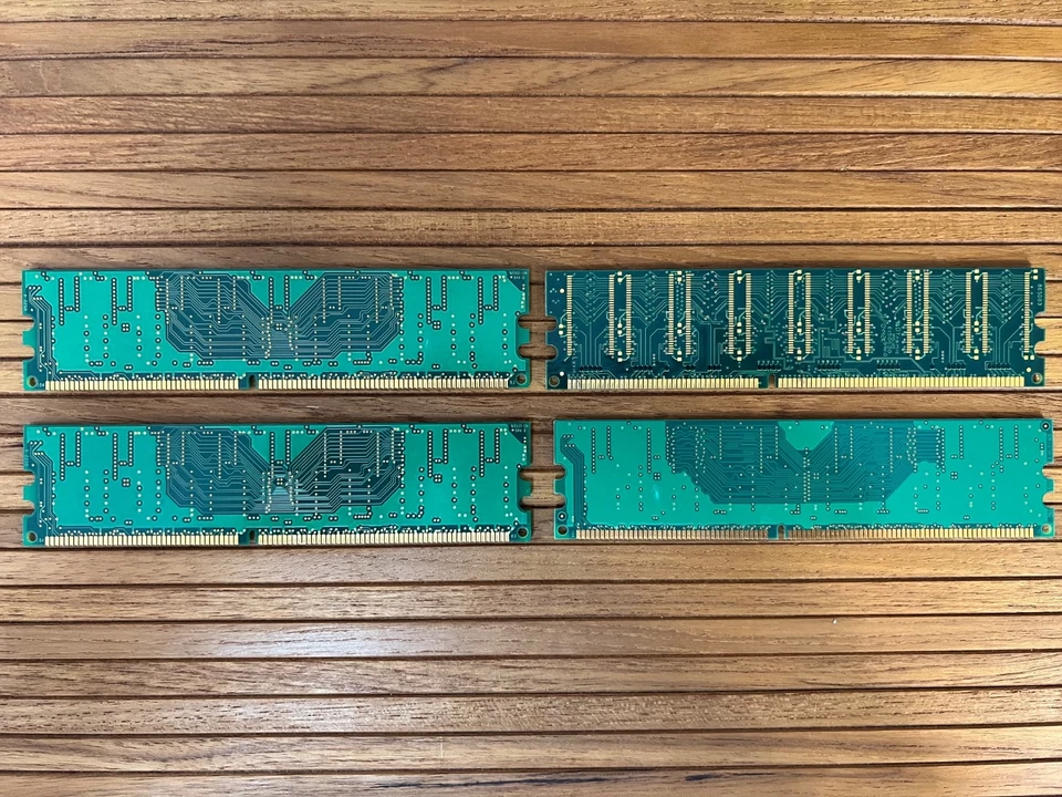 Samsung / Hynix 256 MB PC 3200 Lot of 4 Desktop RAM / Memory - Image 4 of 4