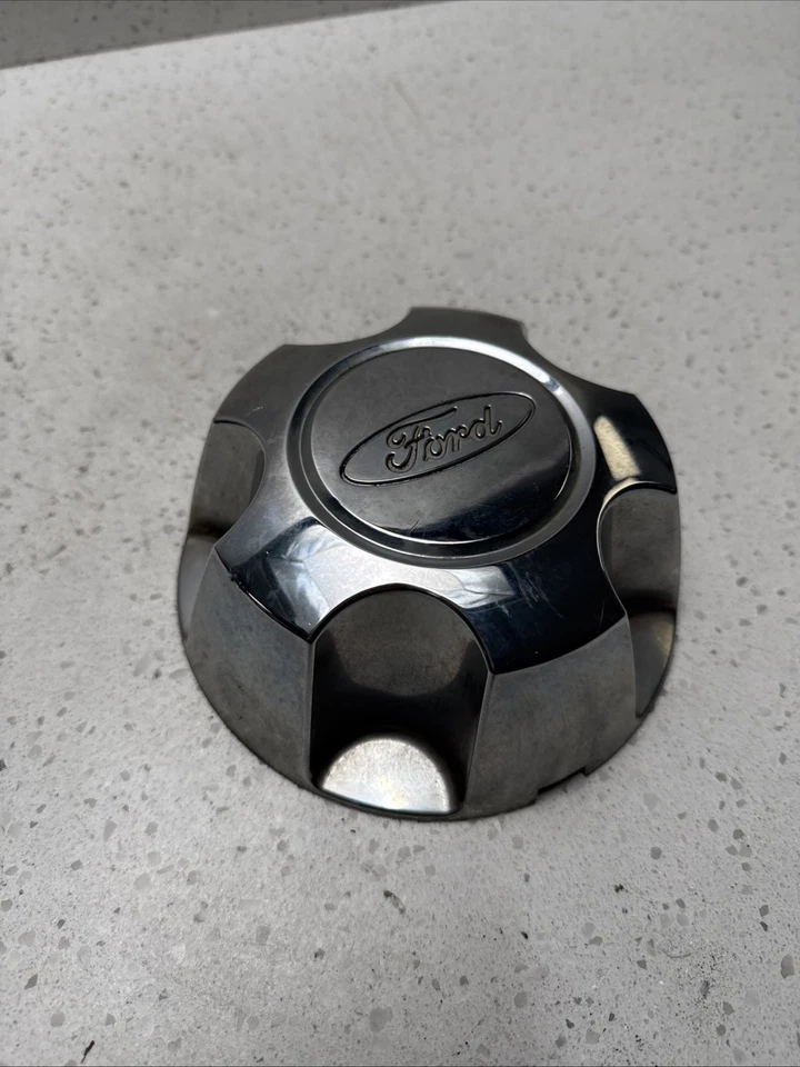 Tapa central Ford Ranger Crown Victoria 1998-2011 Foto 2 de 4