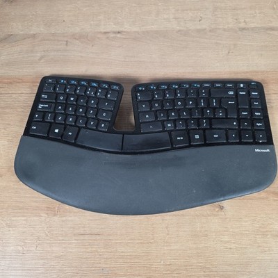 Microsoft Sculpt Ergonomic Keyboard 1559 - OHNE DONGLE, OHNE AKKUDECKEL