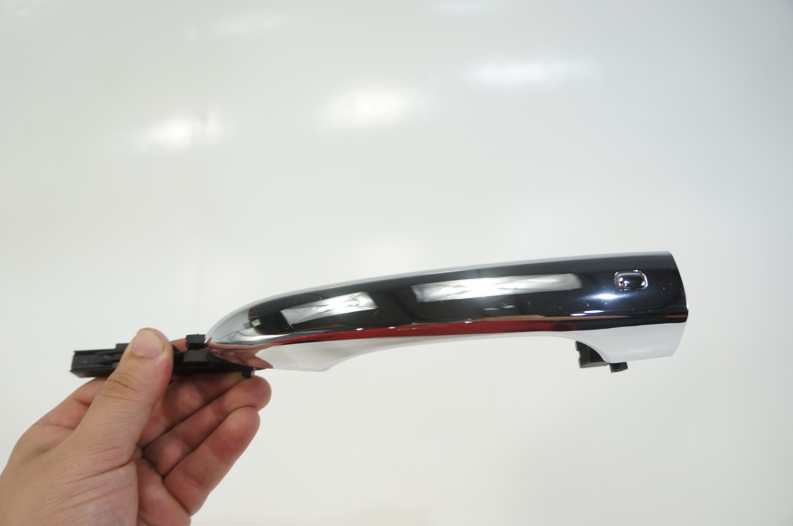 14-22 Maserati Ghibli M157 Front Right Passenger Side Exterior Door Handle CHROM