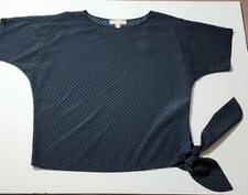 Michael Kors Women's Short Sleeve Blouse. Black and Green Color. Size XS