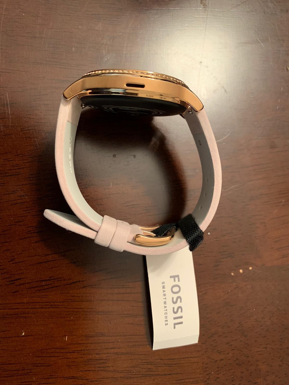 fossil ftw6025p